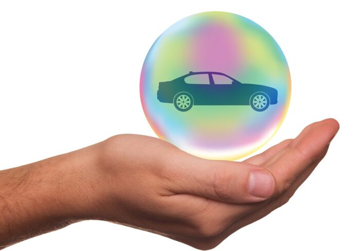 découvrez nos solutions d'assurance auto adaptées à vos besoins. protégez votre véhicule avec des garanties complètes et des tarifs compétitifs. obtenez un devis gratuit en ligne en quelques clics !