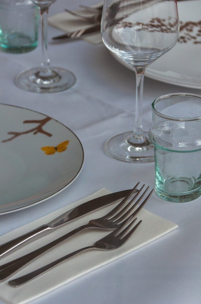 découvrez des recettes savoureuses et des idées inspirantes pour des dîners en famille mémorables. créez des moments de partage autour de plats réconfortants et savourez des instants chaleureux ensemble.